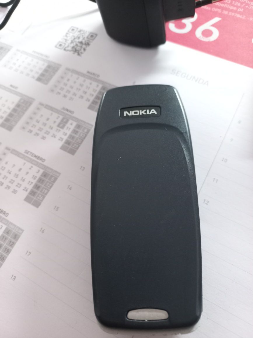 Nokia 3310 em bom estado como novo