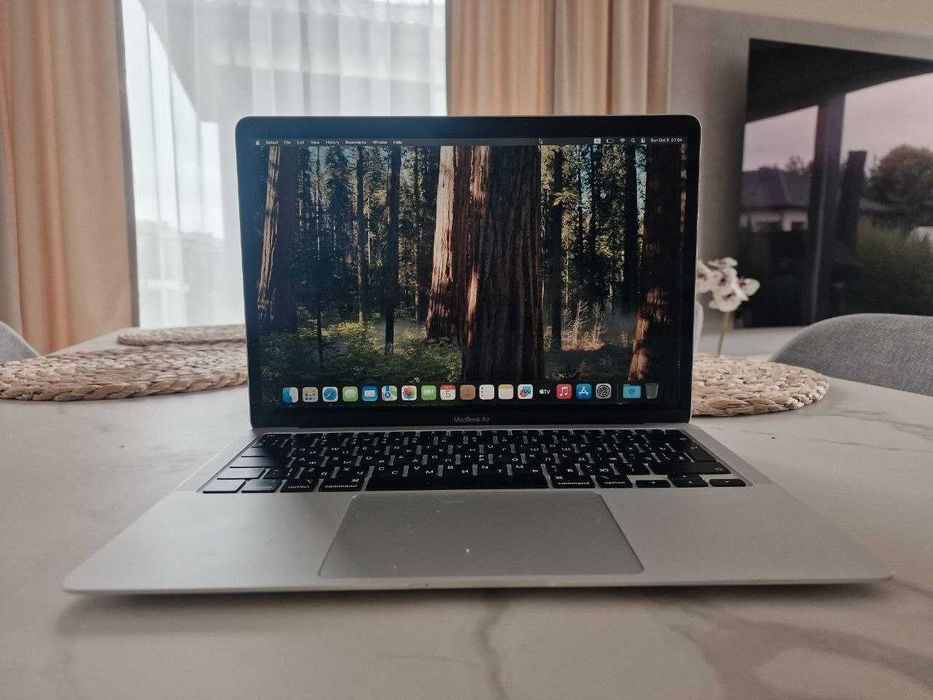 MacBook Air M1, 2020, 16/512
