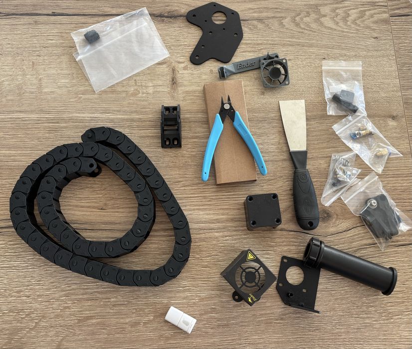 Ulepszona Drukarka 3D Creality Ender-3 + akcesoria