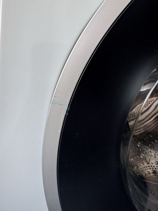 Maquina de lavar e secar roupa Bosch