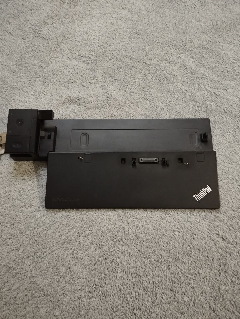 Stacja dokująca Lenovo ThinkPad + ładowarka
