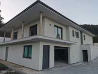 Moradia T3+1 em São Torcato - Guimarães