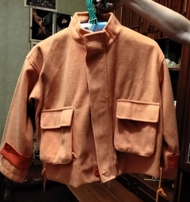 Продам Жіночий піджак.