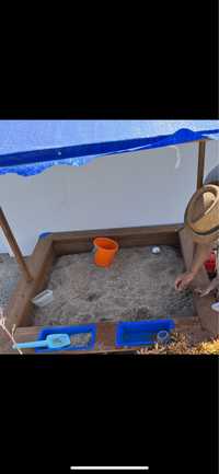 Caixa de areia para criancas