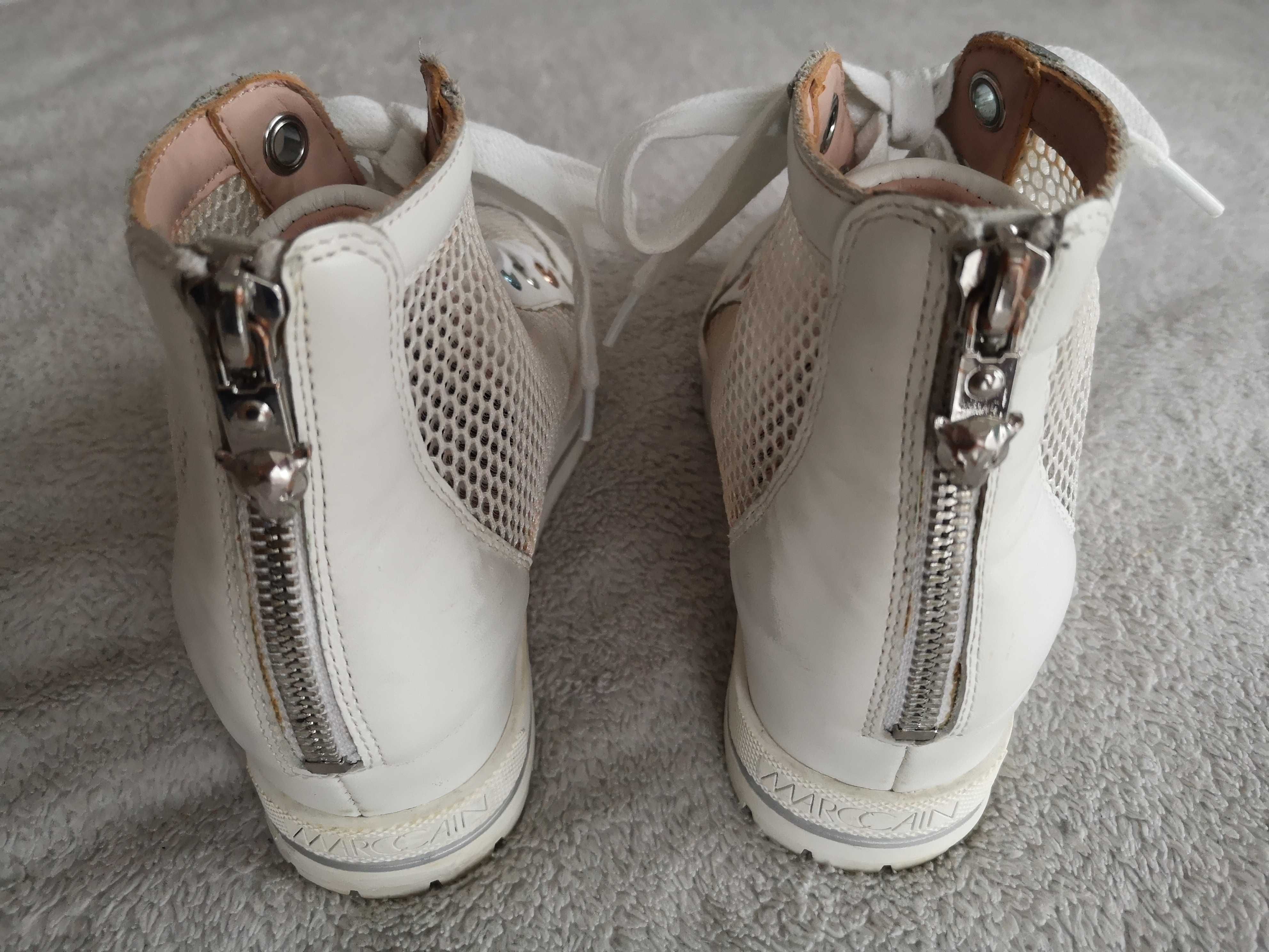 Skórzane sneakersy siateczkowe buty sportowe na koturnie Marc Cain 38