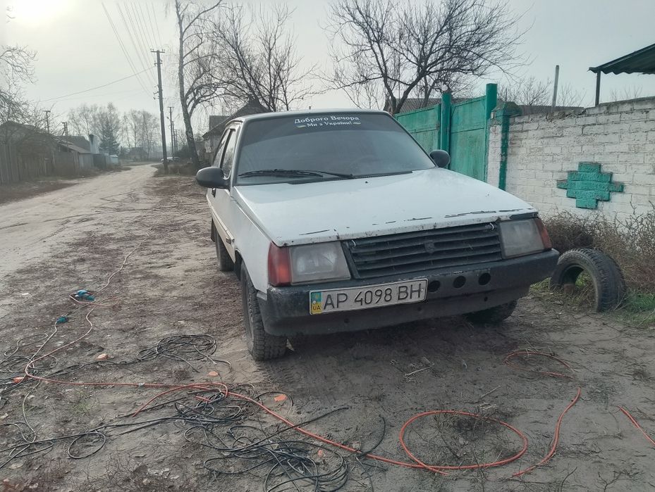 Продам Таврию 1.1 газ бензин