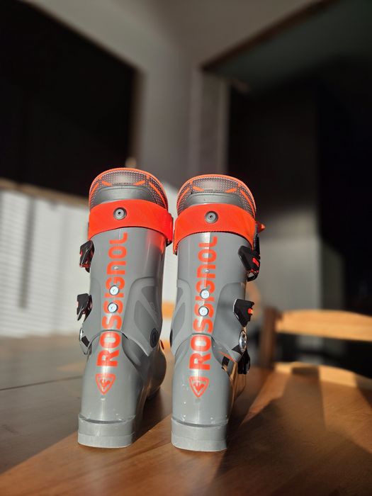 Buty narciarskie Rossignol HERO World Cup Dual Core120 27,5 2024 rok