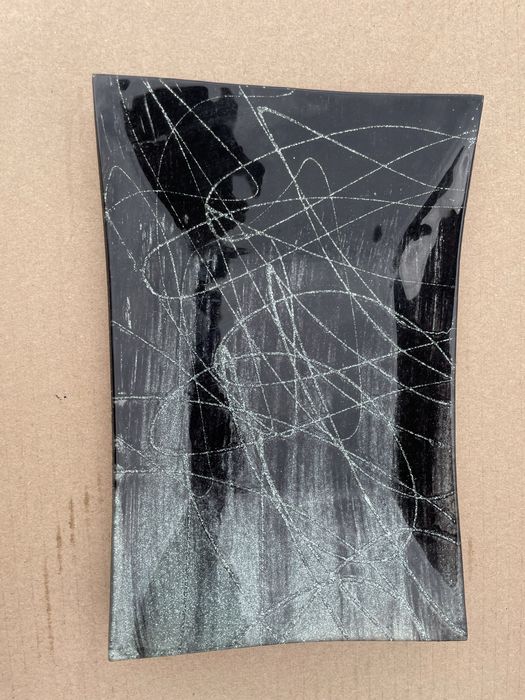 Ozdobna szkalna taca