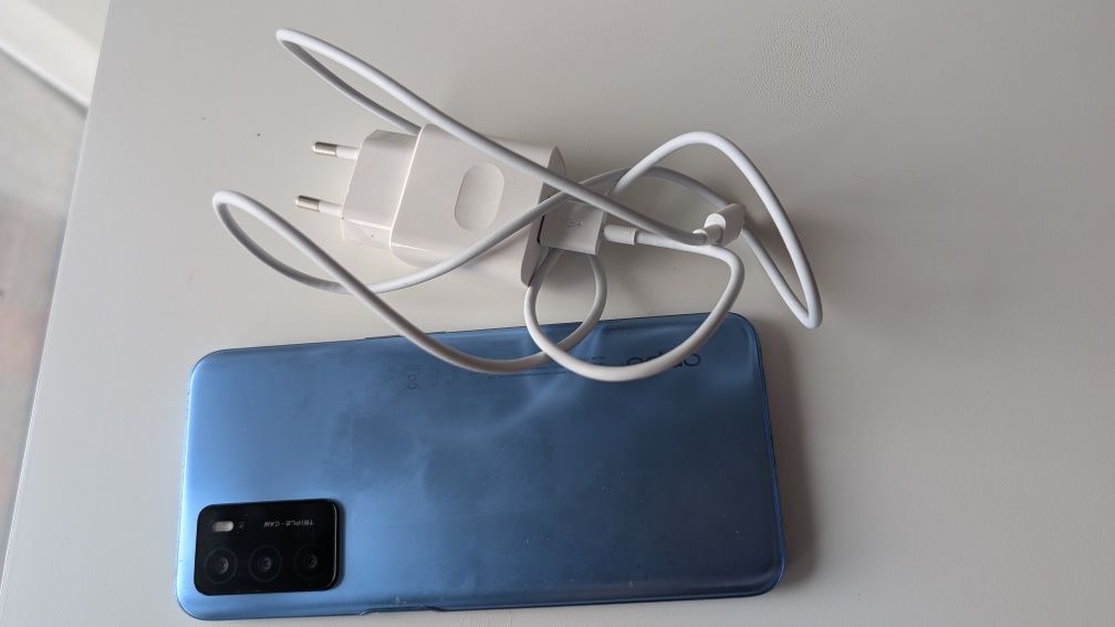 OPPO A54s 128GB como novo