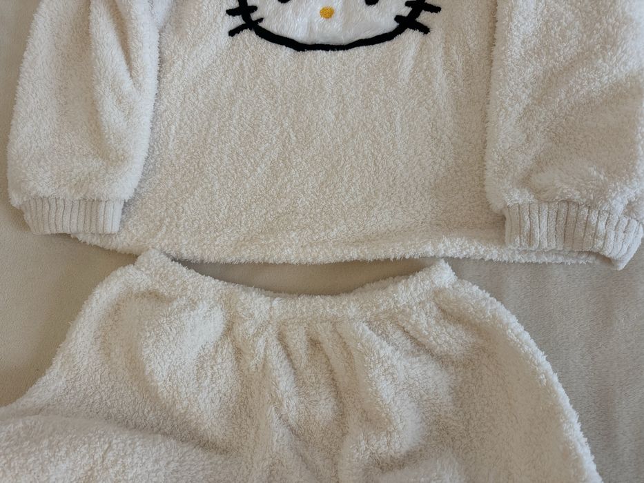 Piżama Hello Kitty - pluszowa