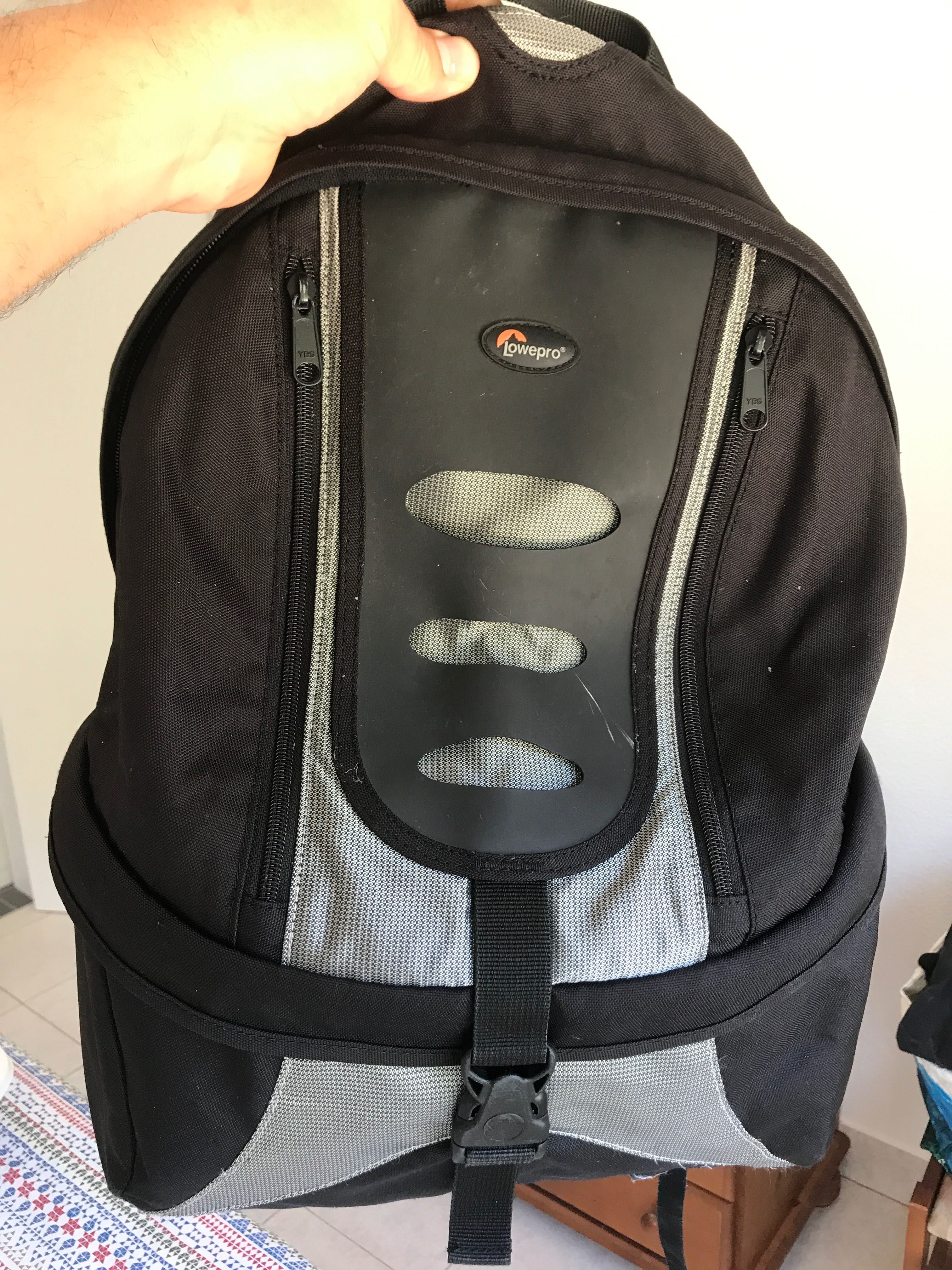 Mochila Lowepro para material fotográfico