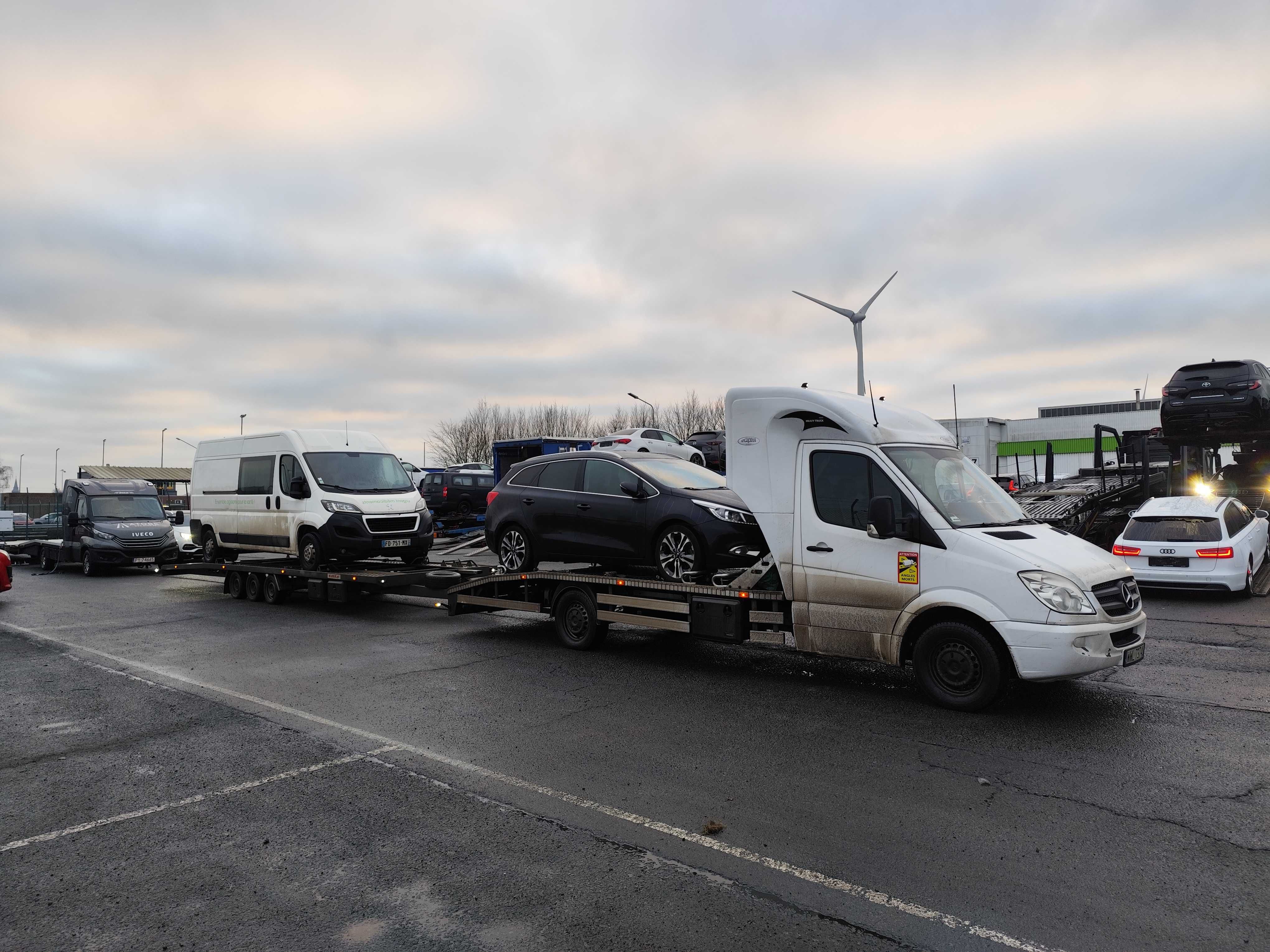 Transport aut z Belgii Holandii Niemiec Warszawa OCP Pomoc Drogowa