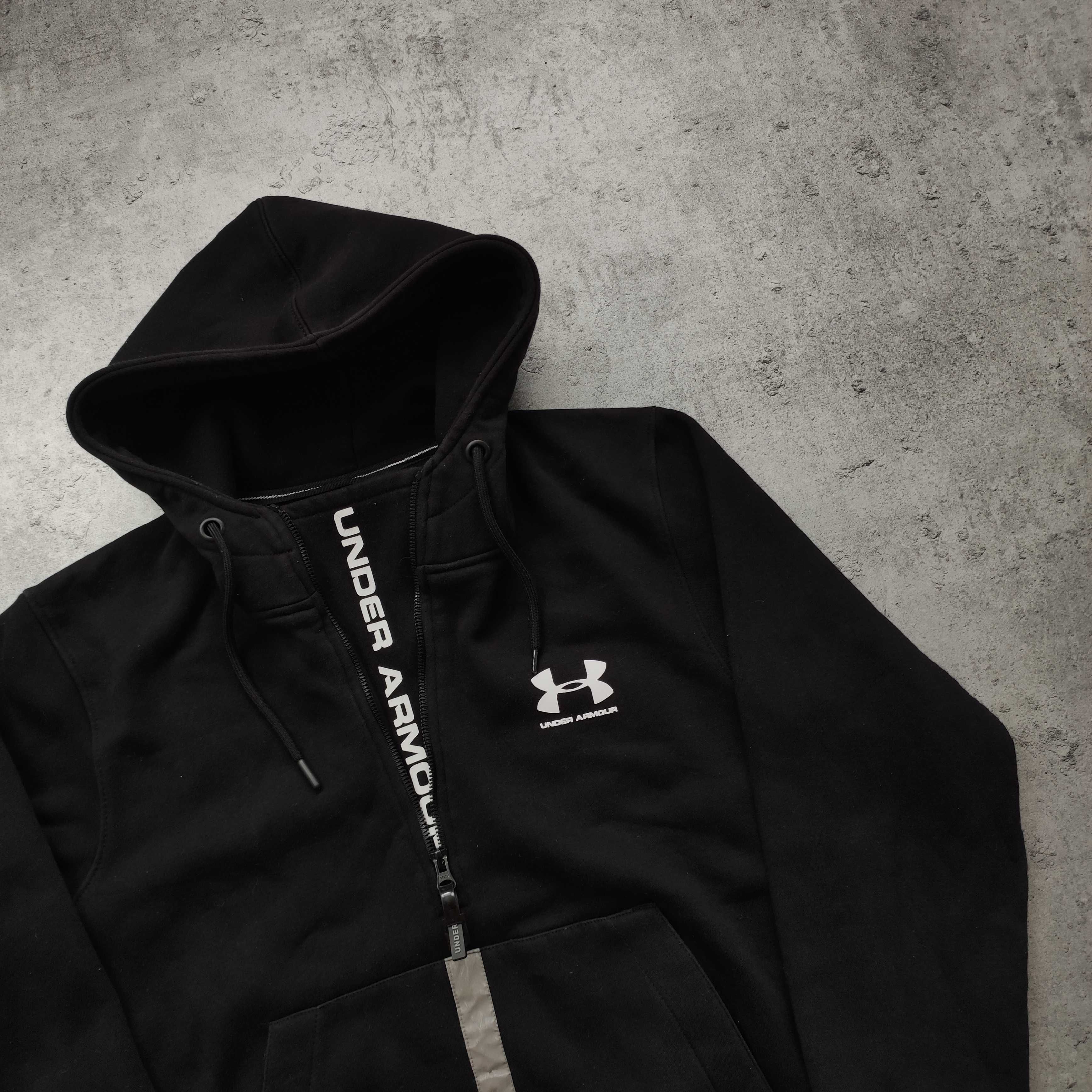 MĘSKA Bluza z Kapturem Rozpinana Czarna Sport GYM Under Armour Logo