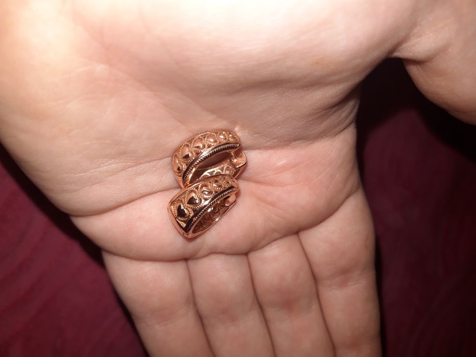 Серьги с узором сердечек винтаж серёжки золотистые