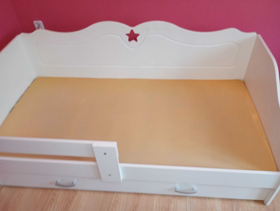 Łóżko 180x80 z pojemnikiem
