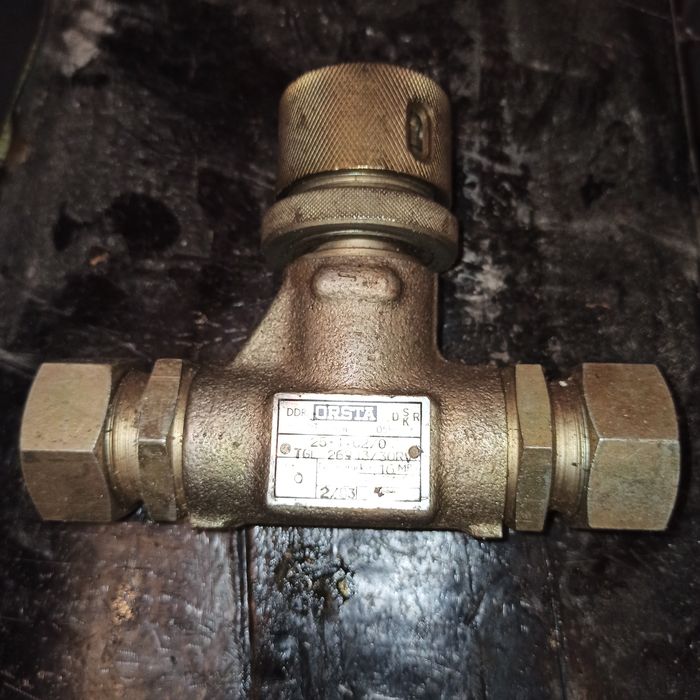 КЛАПАНА ( ORSTA )  20-2-01 ( TGL 26243 / 30 RV )