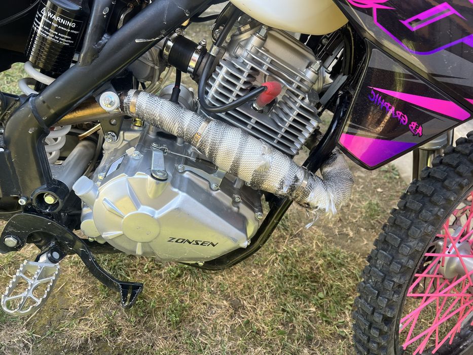 мотоцикл профактори 300