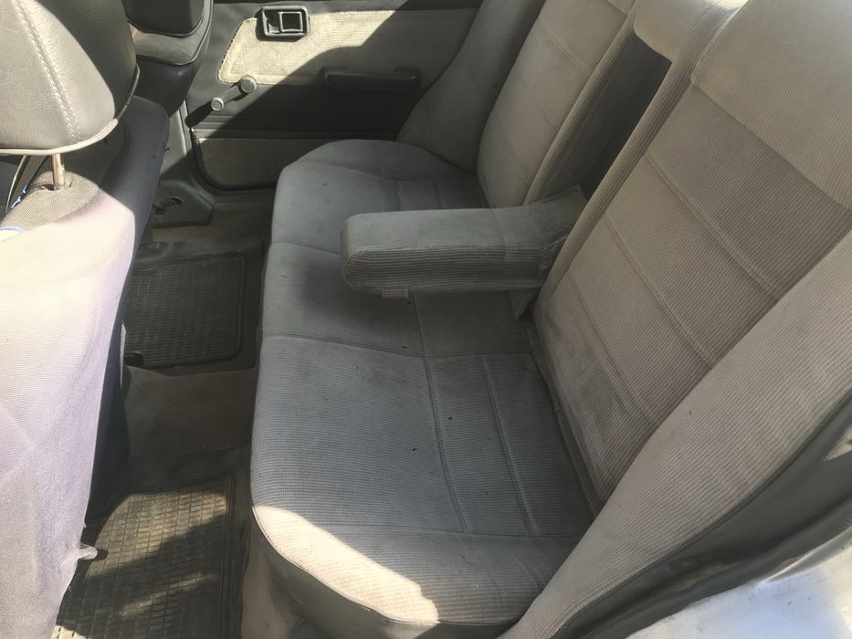 Мазда 323 на ходу