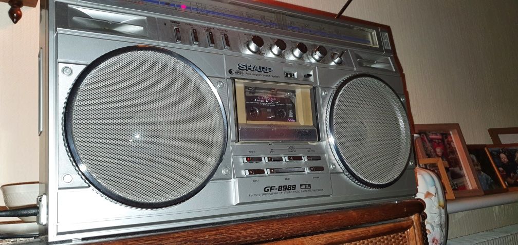 Radiomagnetofon SHARP - IDEAlny Booomboxxx