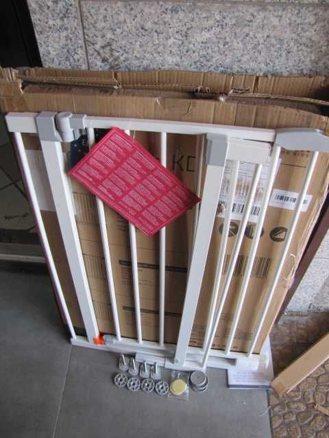Bramka zabezpieczająca ochronna dla dzieci Hauck 75-80 cm