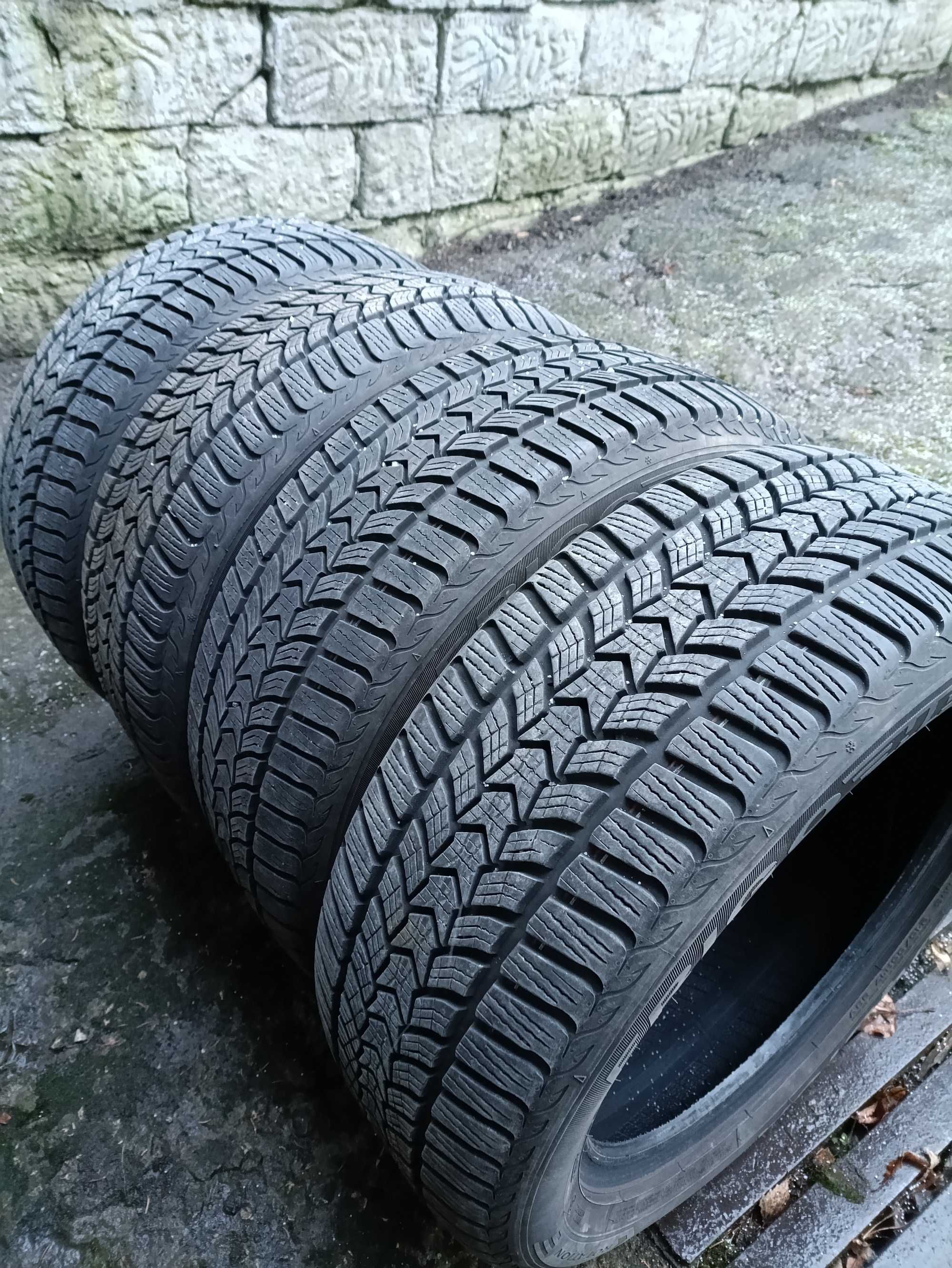 Dębica Frigo HP2 215/55 R17 98V z rantem ochronnym!~~POLECAM~~ZIMOWE~~