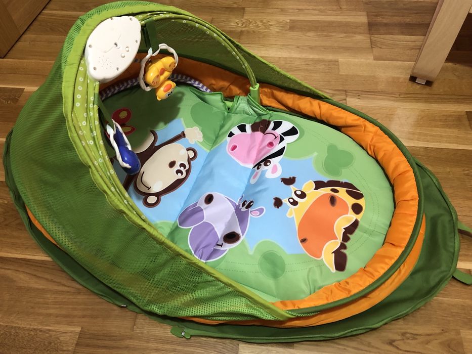 Tapete actividades Chicco