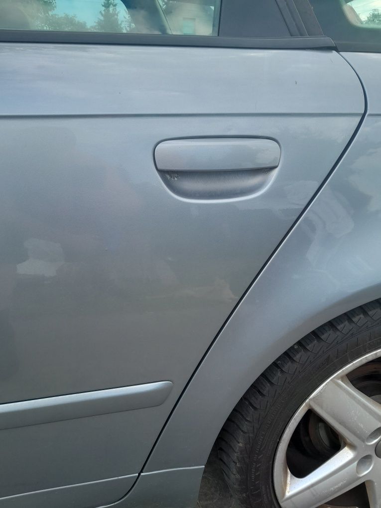 Drzwi lewy tył Audi a4 b7 kod lakieru LY7G
