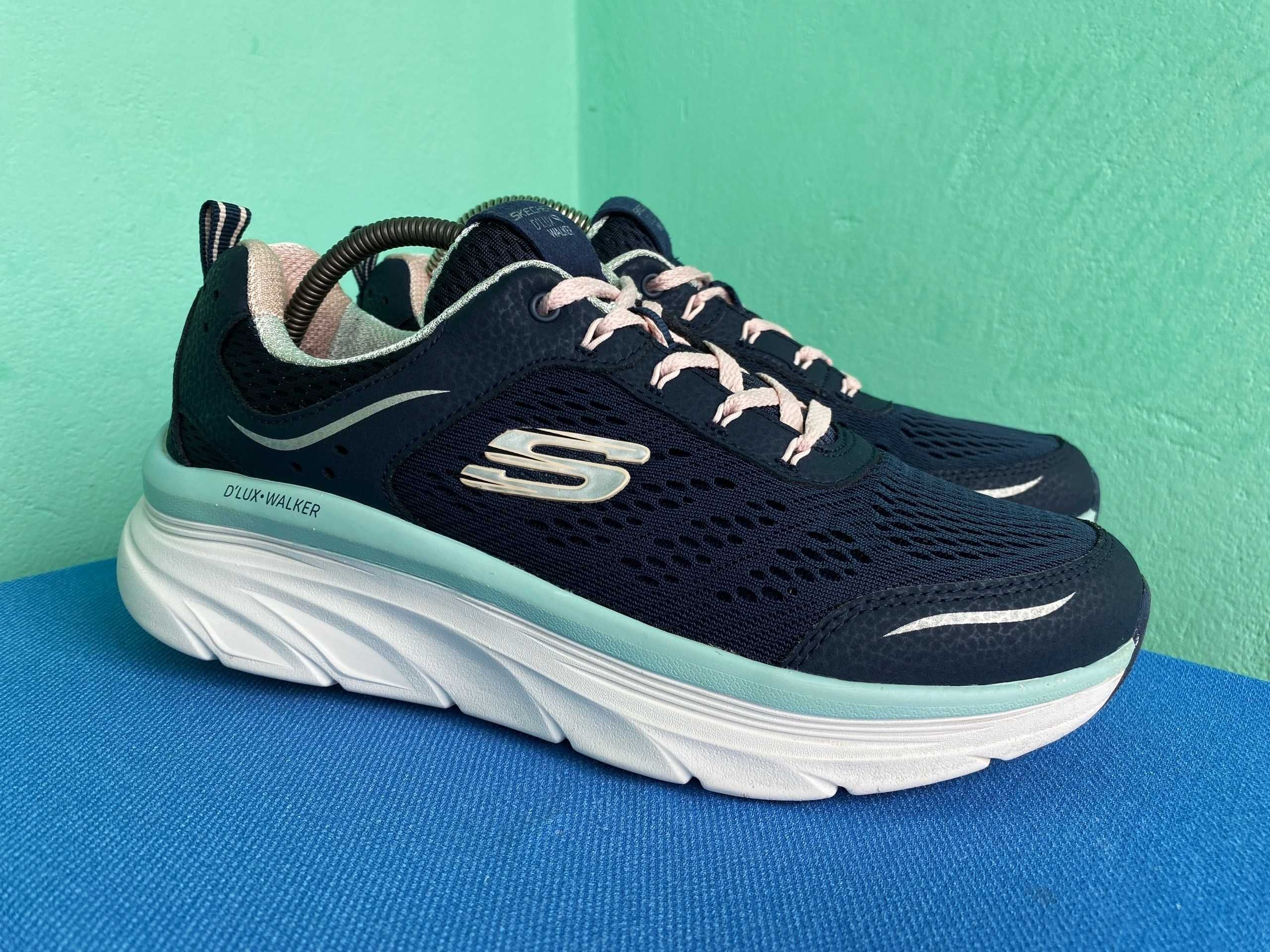 Кросівки Skechers Relaxed Fit D'Lux Walker - Infinite Motion