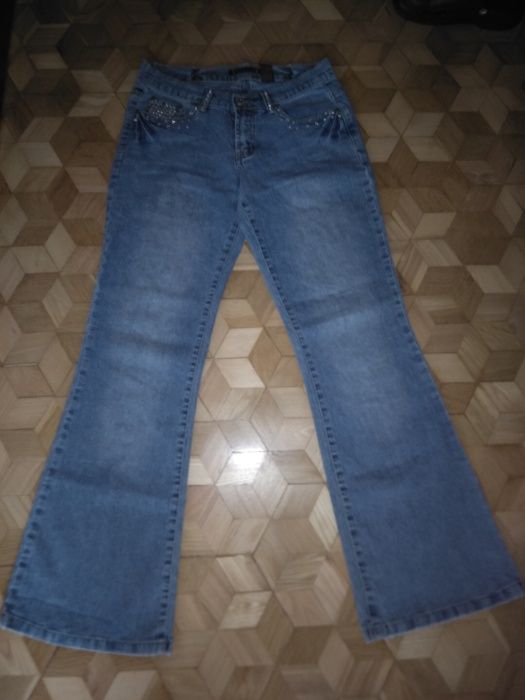 Spodnie jeans Vanilla Star rozm. S z krzyształkami