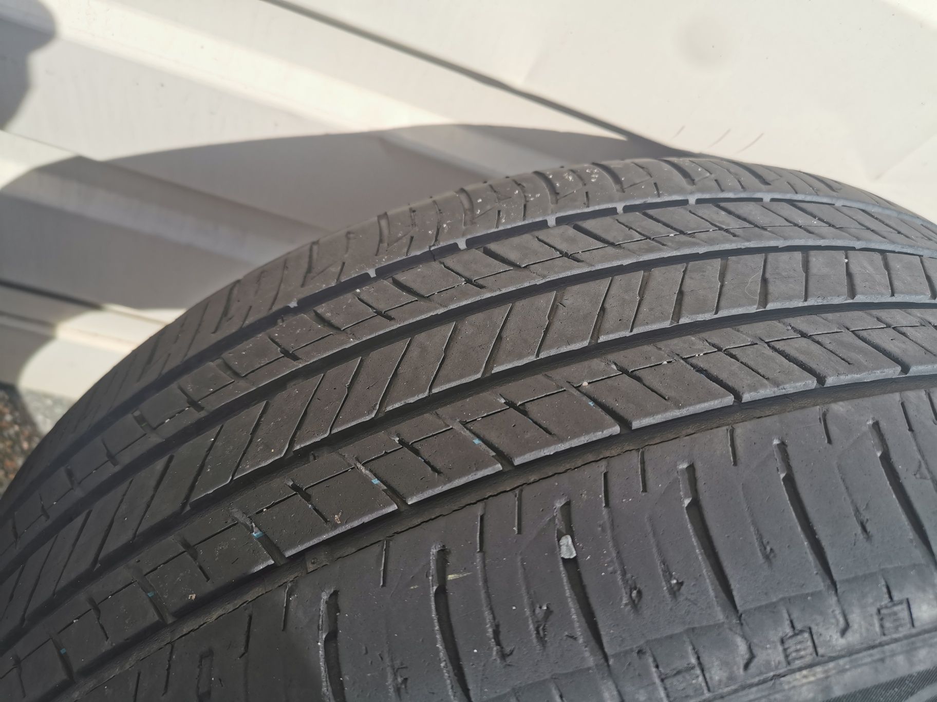 Продам резину Hankook, 215/55/R17