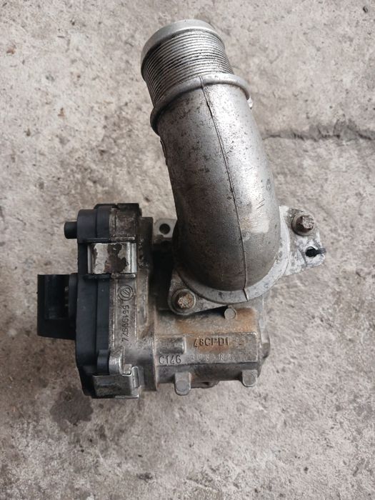 Дросельна заслонка Opel 1.9 88кВт  48cpd1