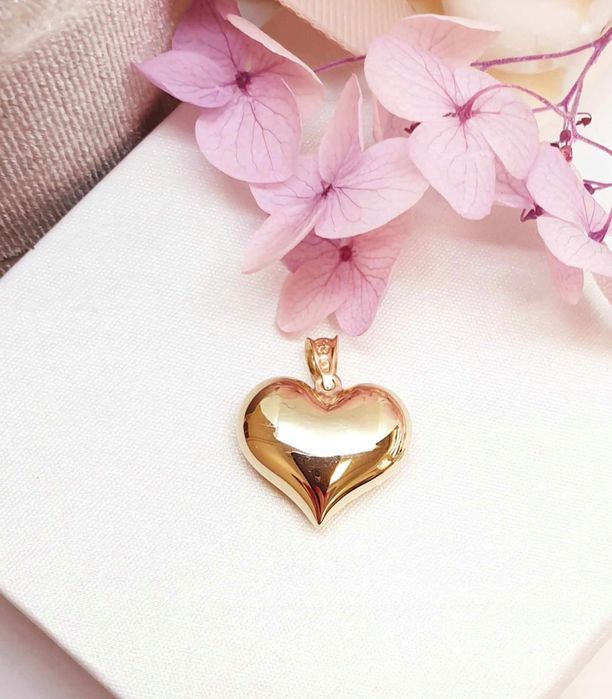 Złota zawieszka do łańcuszka w kształcie serca, wypukła, pr 585
