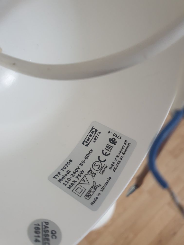 Lampa IKEA biała E27 wisząca 19272