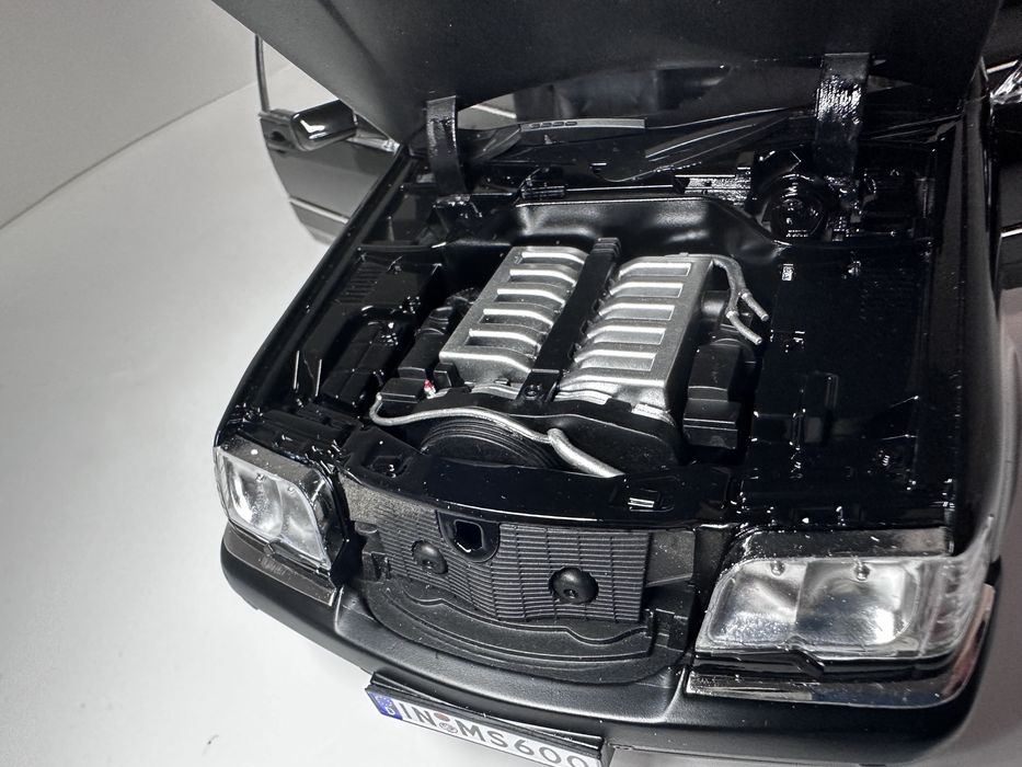 Mercedes-Benc S600  w-140 black  1/18