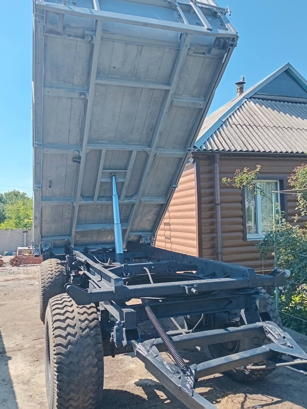 Продам Прицеп 2ПТС6