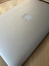 MacBook Air (2015) piękny, srebrny, jak nowy; Monterey 12.7