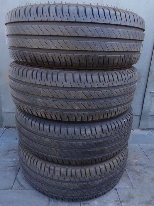4x Michelin Agilis 3 215/65R16 C 106/104T, 8,3mm, OPONY BUS VAN