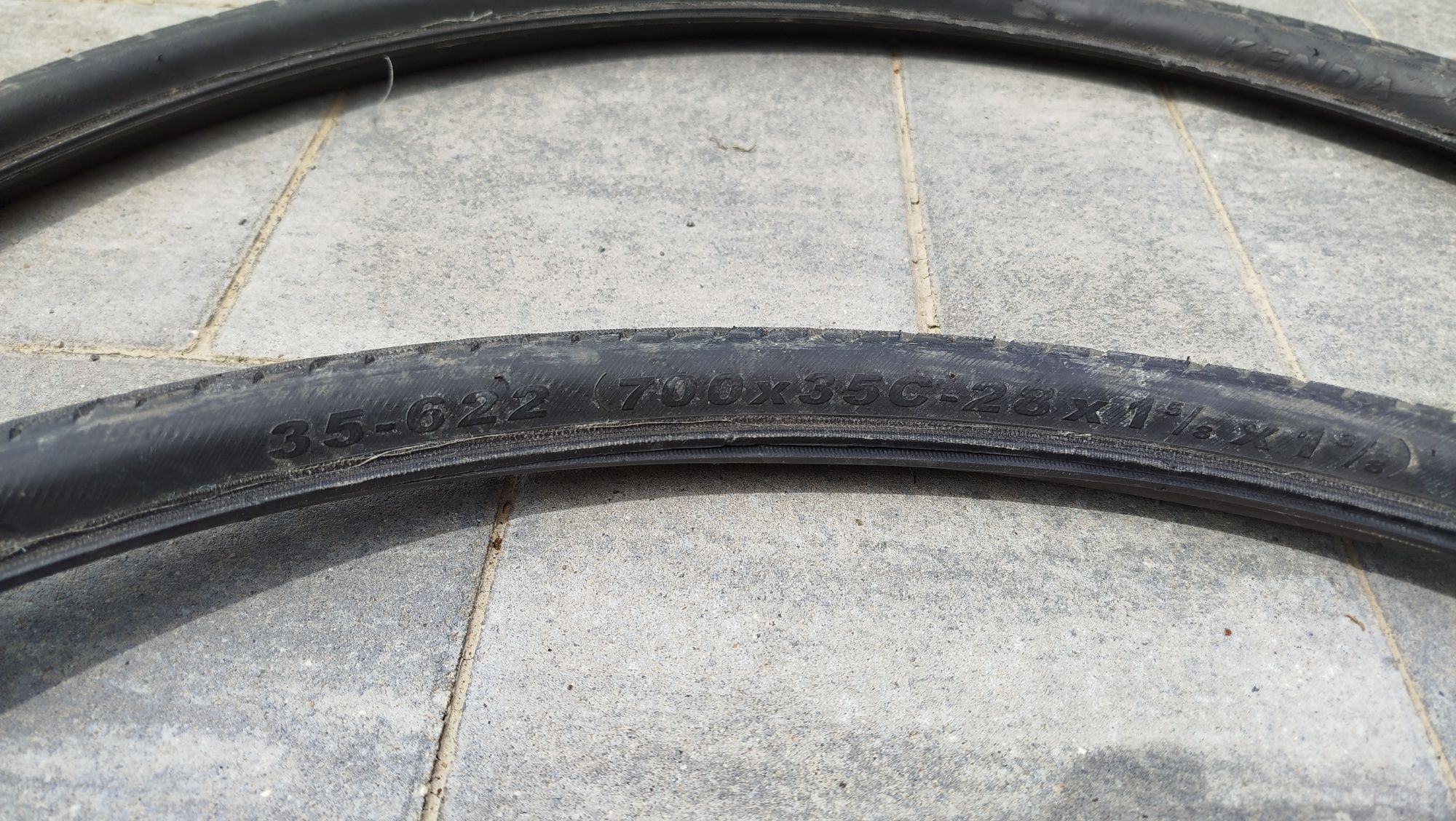 Opona Kenda kwick bitumen 28 cali