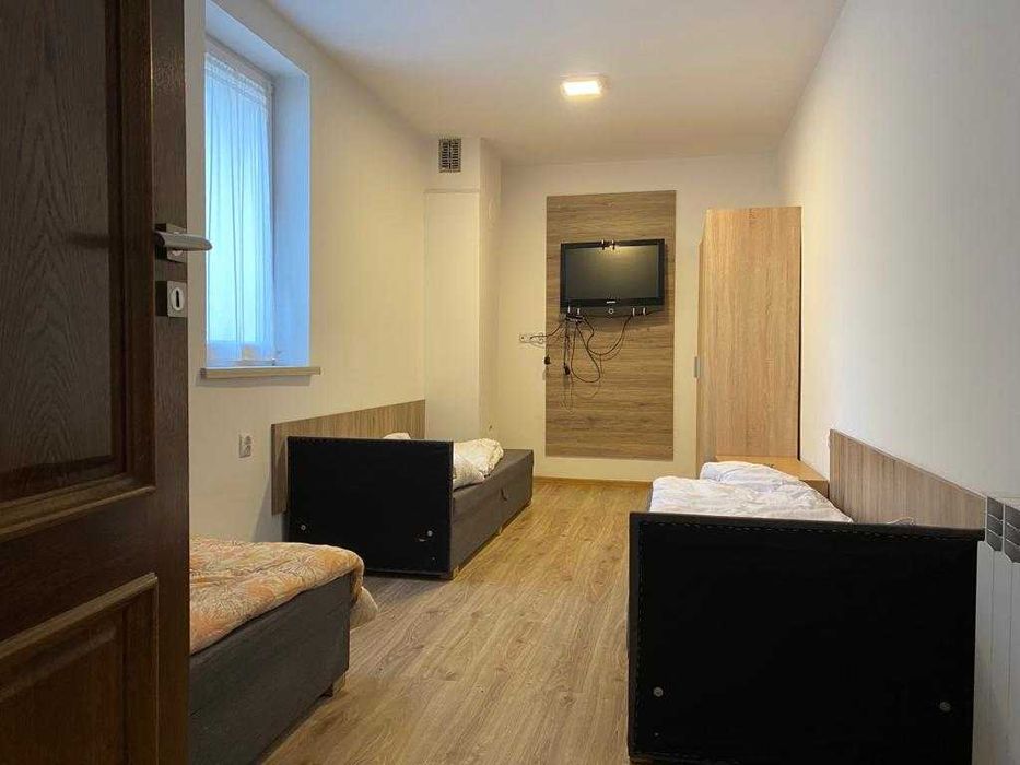 Noclegi dla pracowników (ogródek i parking), kwatery Kędzierzyn-Koźle