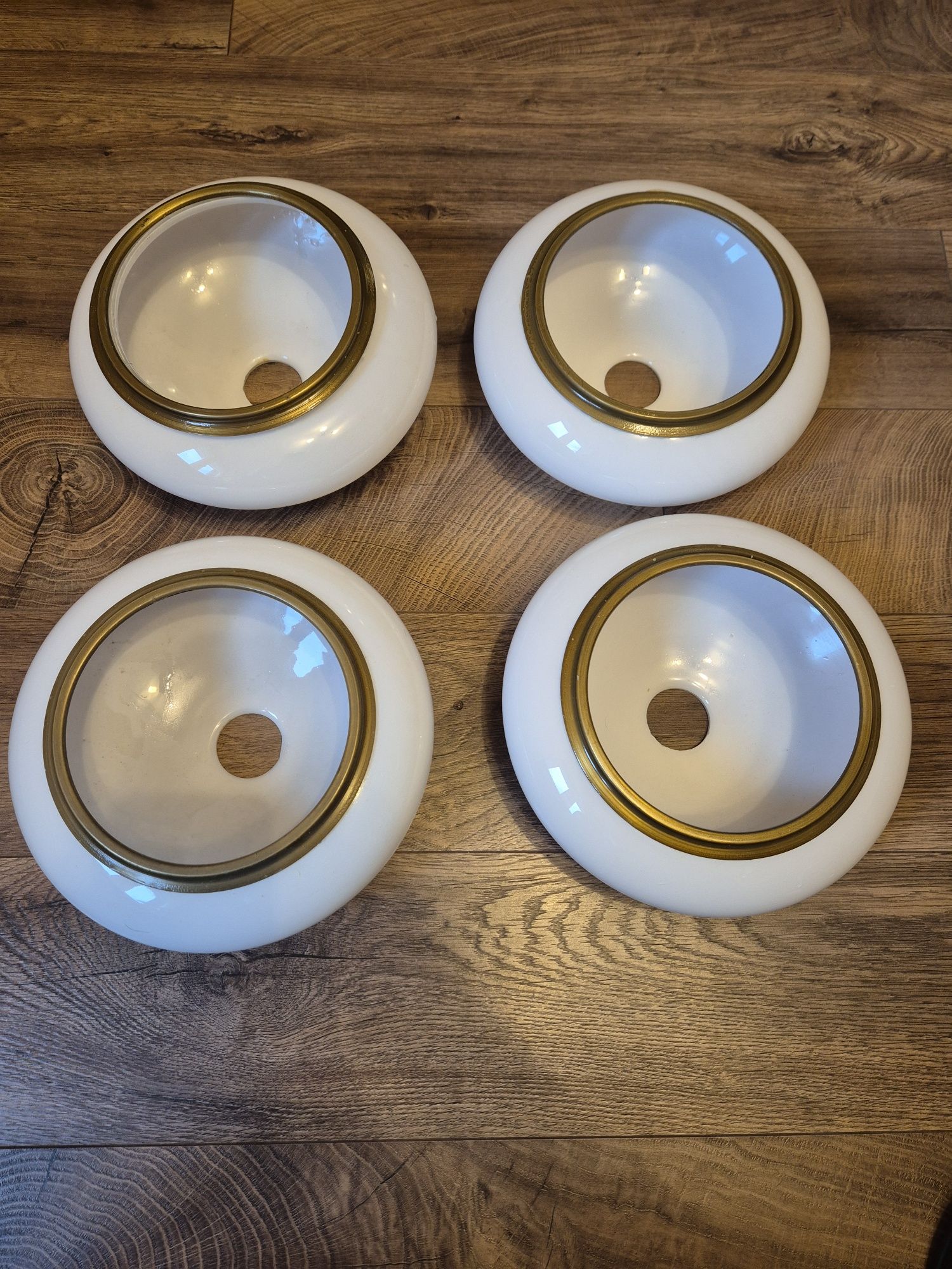 Klosze retro do lampy tzw. berety