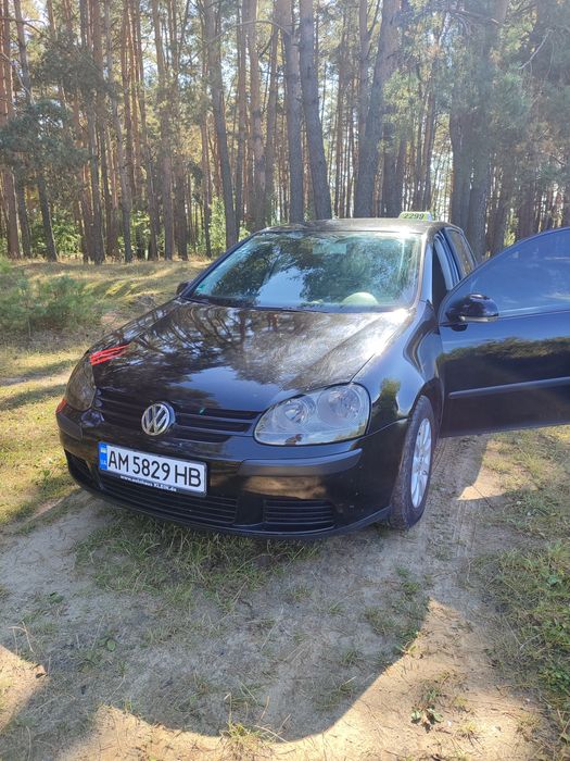 Продам Volkswagen golf 5