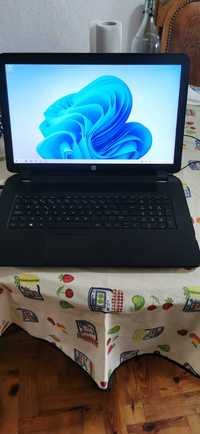 HP Pavilion - 17-polegadas AMD E1-6010