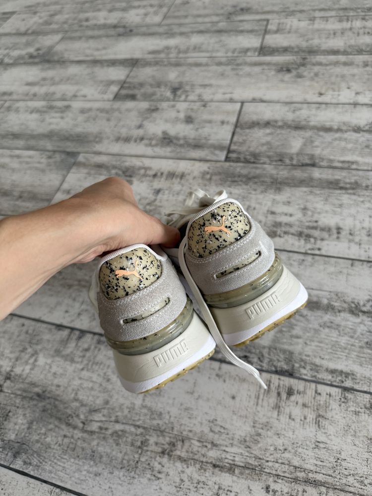 Кросівки Puma, 40 розмір
