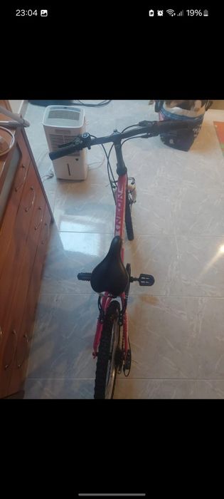 Bicicleta de criança apartir 5/6 anos