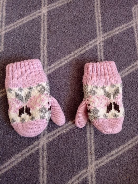 Rękawiczki jednopalczaste dla dziewczynki w wieku 1-3 lata