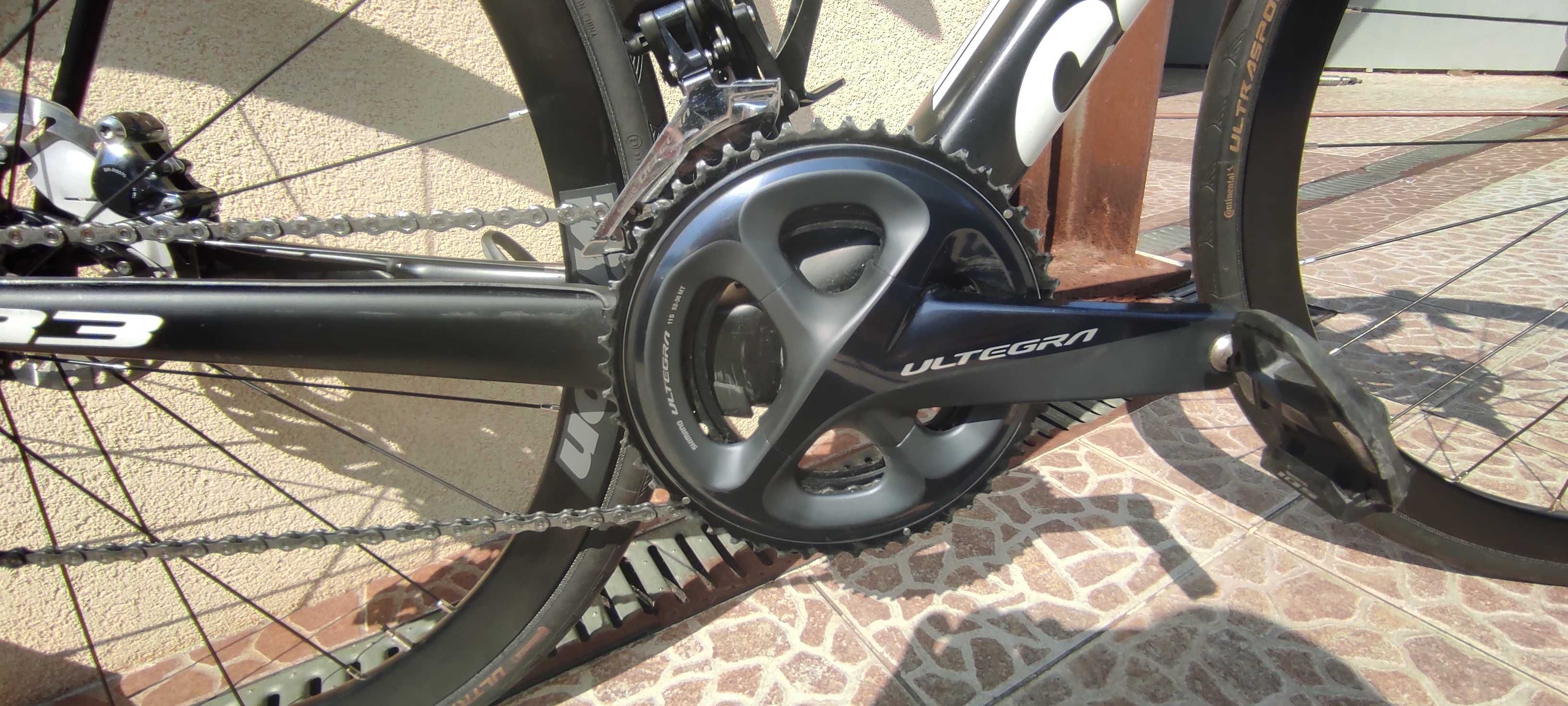 Bicicleta CERVÉLO R3 disc DI2