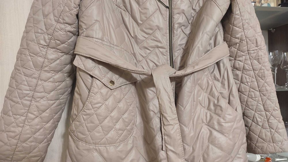 Куртка жіноча весна - осінь