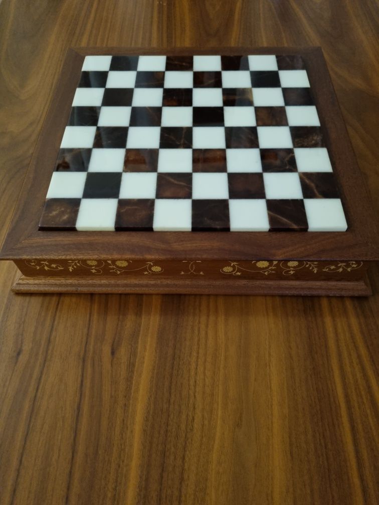 O grande xadrez Indo-Português