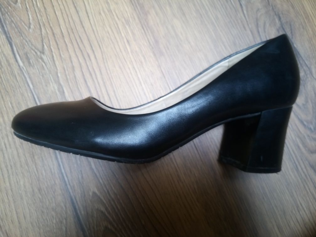 Buty damskie rozmiar 36