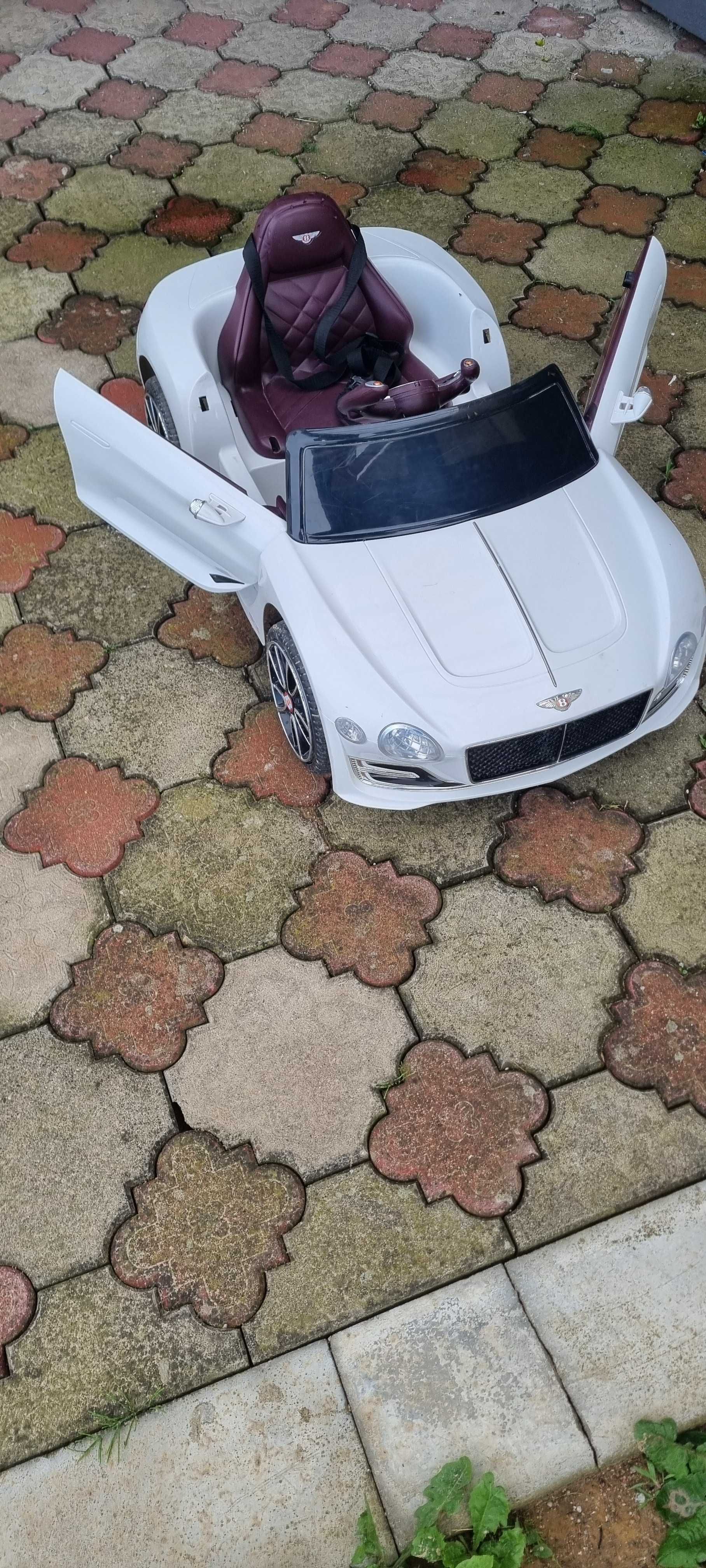 Bentley EXP12. Autko na akumulator